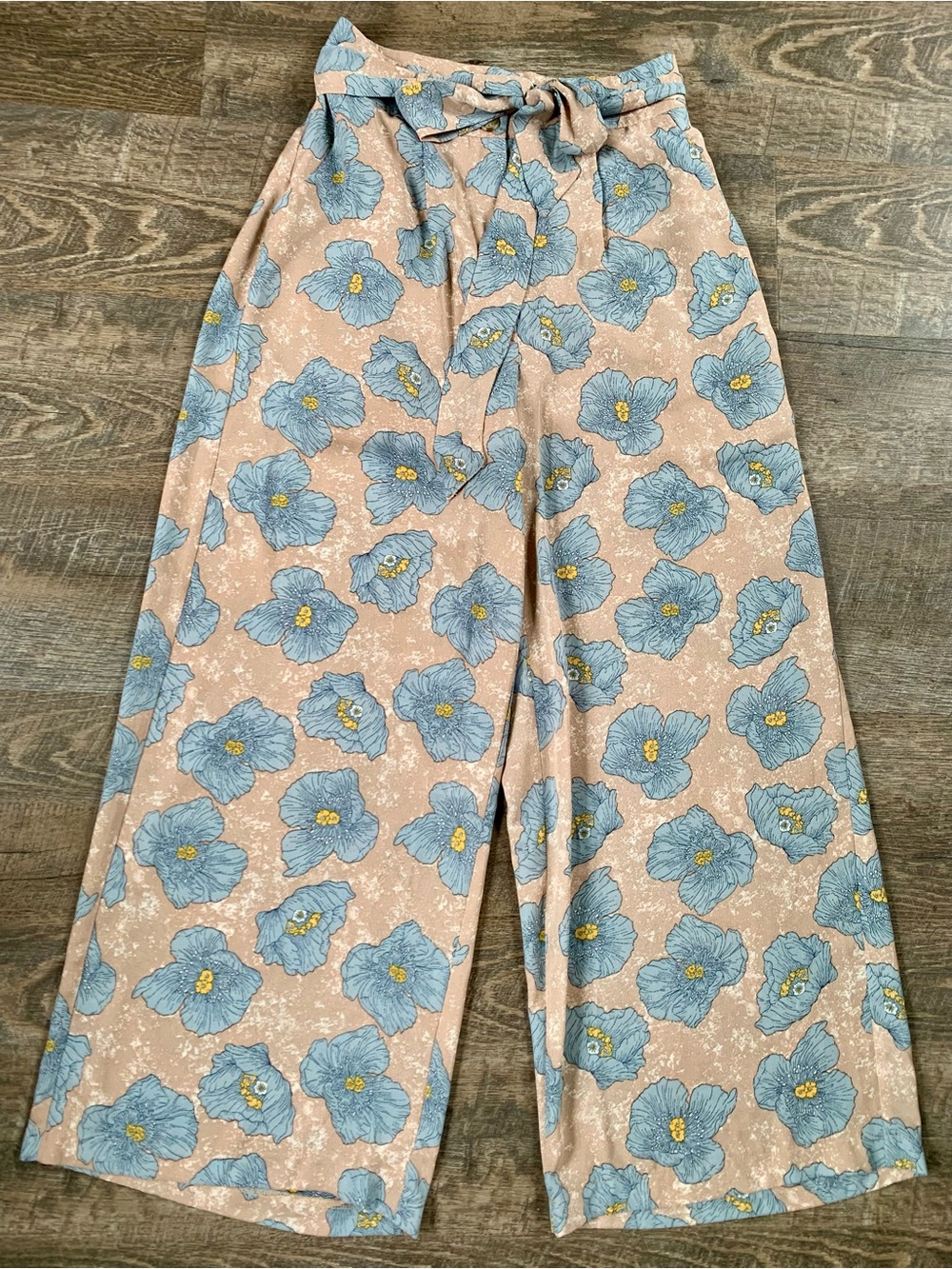 Mystree Boho Flowy Fairycore Wide-Leg Floral Print Pants - Blue Flowers on Tan